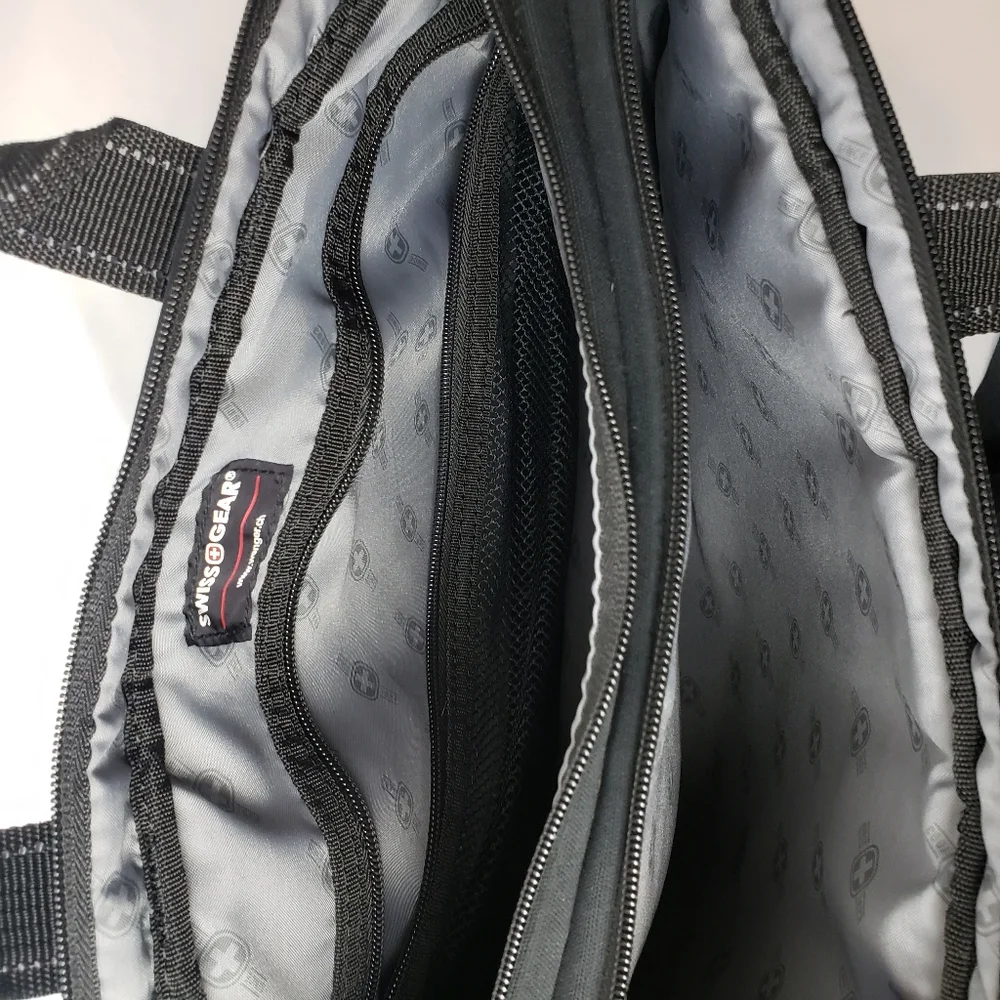 SwissGear Wegner Shepra Black Loptop Case